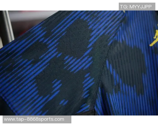 巧妙叠放足球球衣的方法与技巧让你的衣柜更整洁有序 巧妙叠放足球球衣的方法与技巧让你的衣柜更整洁有序